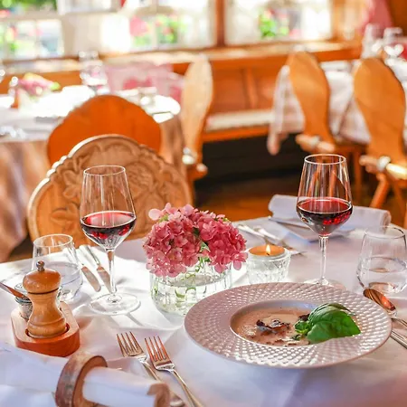 ホテル Hotel-gasthaus Goldener Engel 3*