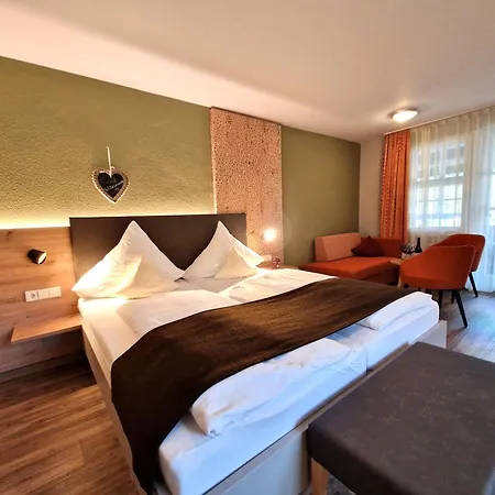 Hotel-gasthaus Goldener Engel ホテル