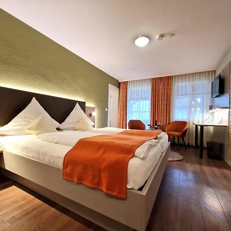 Hotel-Gasthaus Goldener Engel 3*