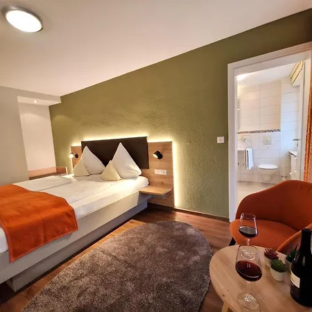 Hotel-gasthaus Goldener Engel ホテル 3*