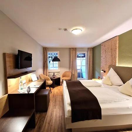 ホテル Hotel-gasthaus Goldener Engel 3*