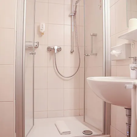 فندق Hotel-gasthaus Goldener Engel