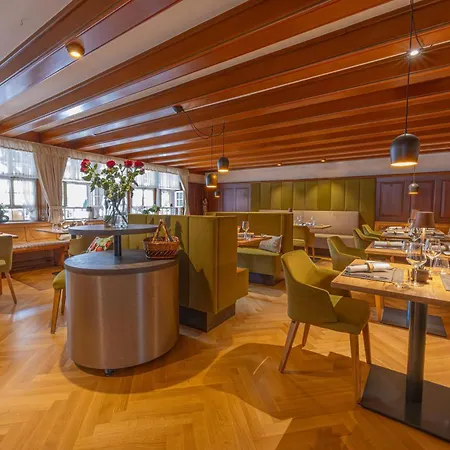 Hotel-gasthaus Goldener Engel Otel Glottertal